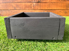 Cargar imagen en el visor de la galería, Maceta negro mate