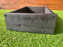 Cargar imagen en el visor de la galería, Maceta negro mate