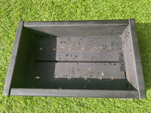 Cargar imagen en el visor de la galería, Maceta negro mate