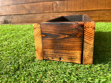 Cargar imagen en el visor de la galería, Maceta efecto quemado