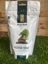 Cargar imagen en el visor de la galería, Abono orgánico HIRYO GOLD 350g (Coníferas)
